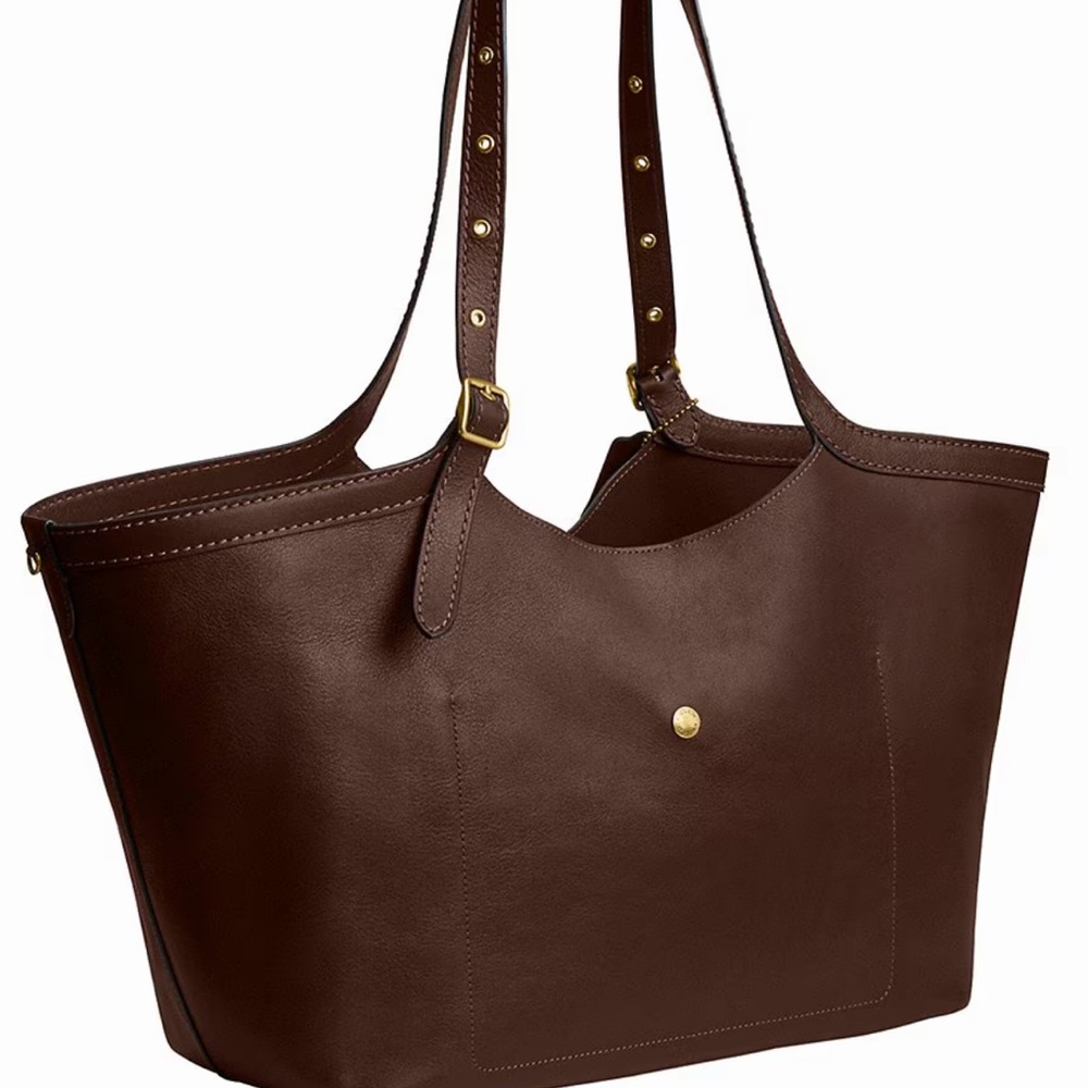 COACH Gramercy Tote in Maple
